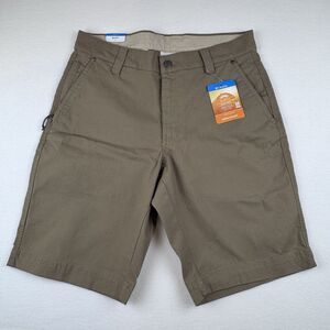 Columbia Men's Size 30x10 Regular Flex ROC Shorts Tan Omni-Shade UPF 50 Outdoor